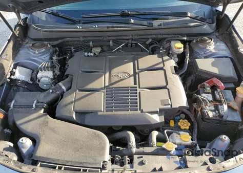 2015 Subaru Outback 3.6R Limited из США, поврежденный, VIN 4S4BSENC2F3353717